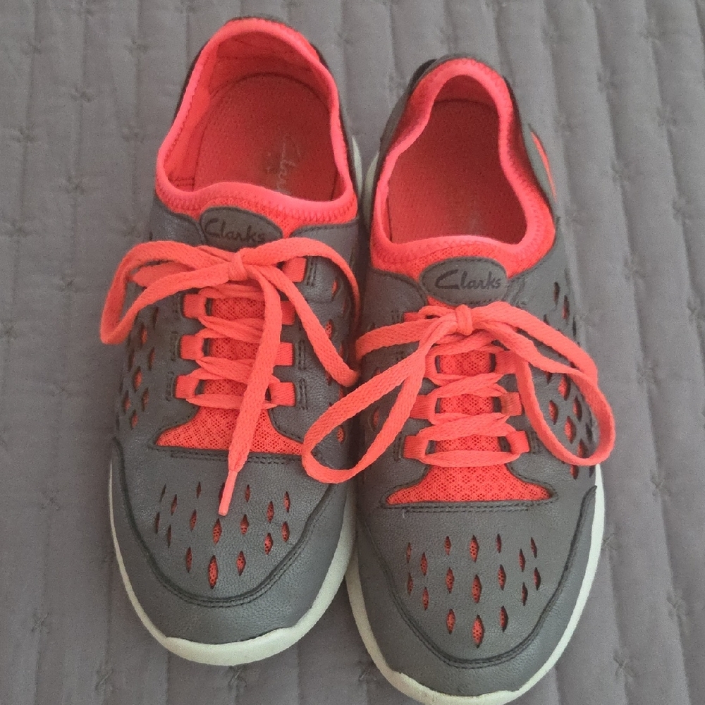 Clarks Women’s Gray and Coral Lace-Up Sneakers